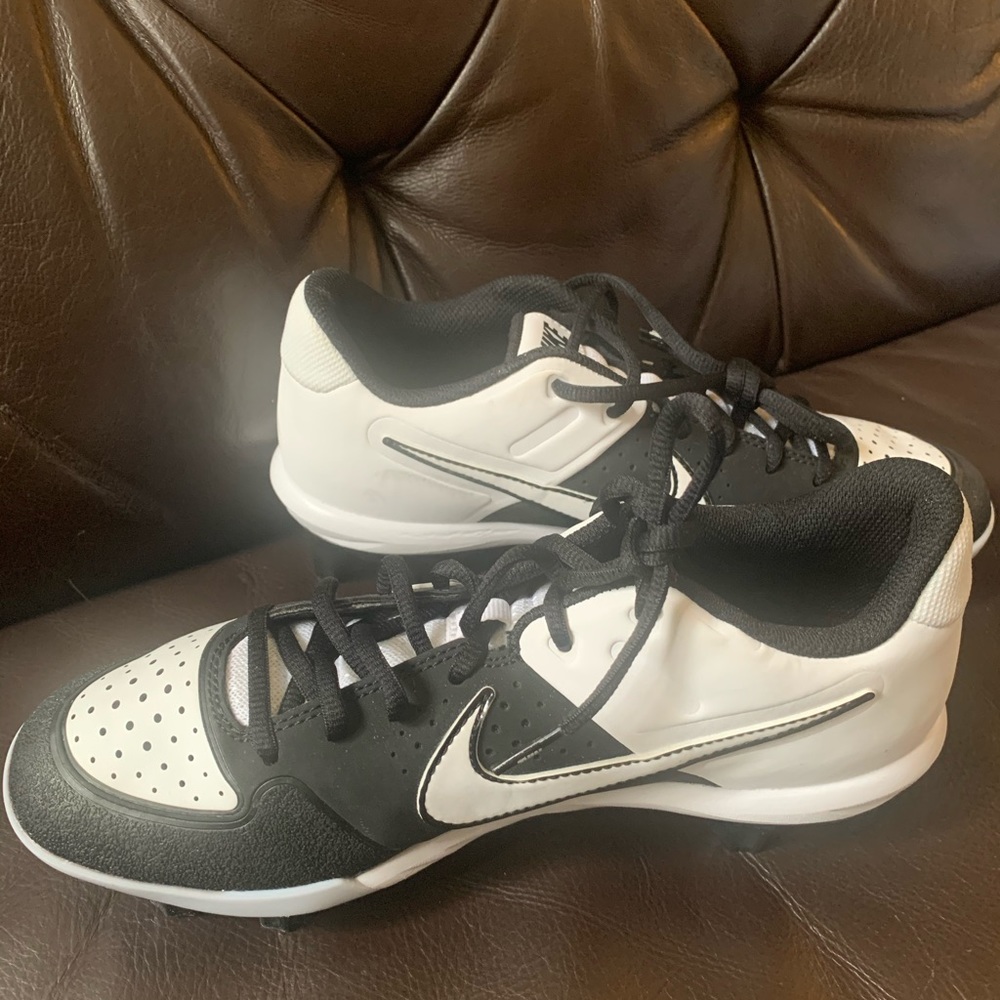baseball cleats